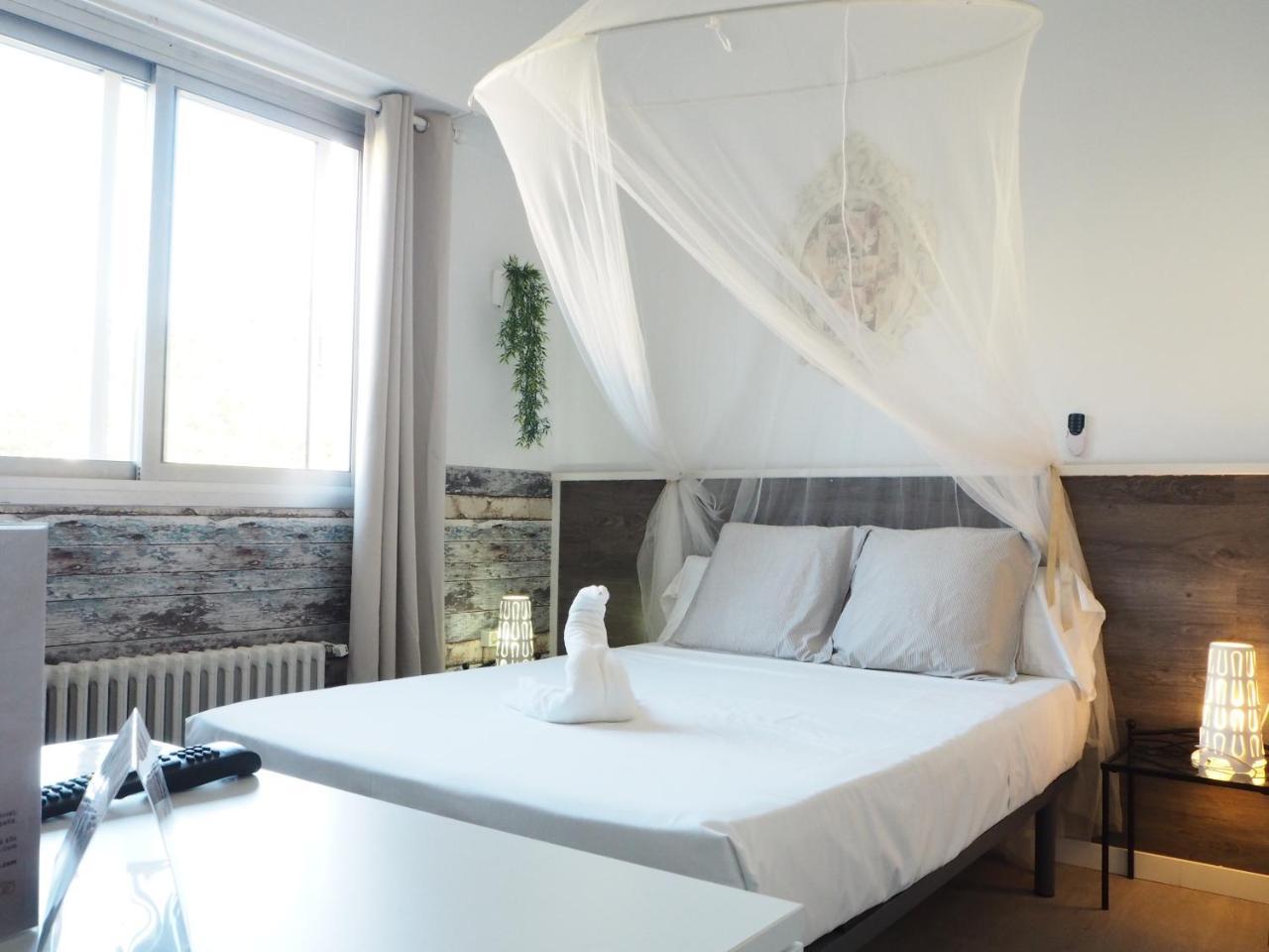 Valencia Suits You Centro Historico, Establecimiento Automatizado-Fast Auto Check In&Out, Solo Para Adultos-Adults Only 外观 照片
